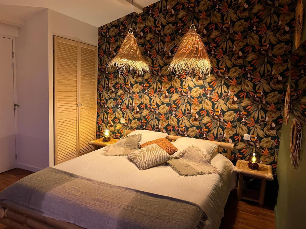 La Belle Marcelle - Chambre D Hotes Avec Jacuzzi Bed & Breakfast Beauvallon  Exterior foto